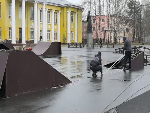 Скейтзона на площади Лазо снова станет центром притяжения для юных горожан.