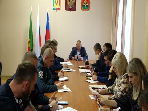 В администрации города рассмотрели готовность Анжеро-Судженска к приближающемуся Дню народного единства.