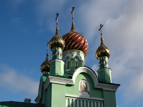 14-го октября, православные отмечают Покров.