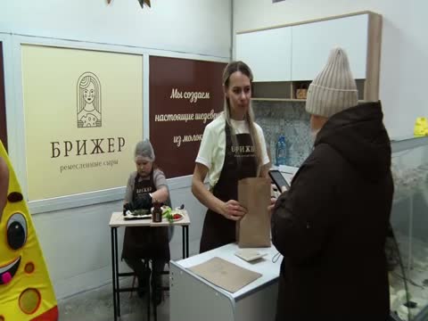 Картины из сыра